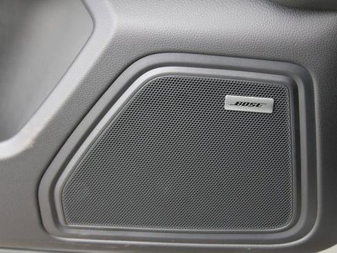 Used 2026 Porsche Macan image 14