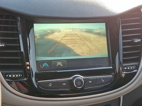 Used 2017 Chevrolet Trax LS image 21