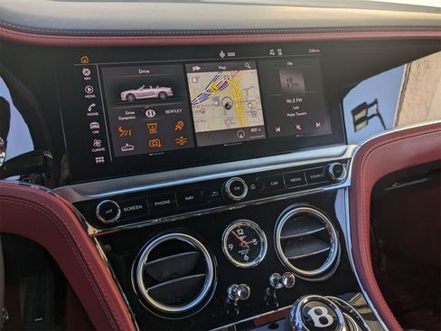 Used 2022 Bentley Continental GT image 20