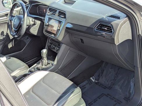 Used 2021 Volkswagen Tiguan SEL Premium R-Line image 20