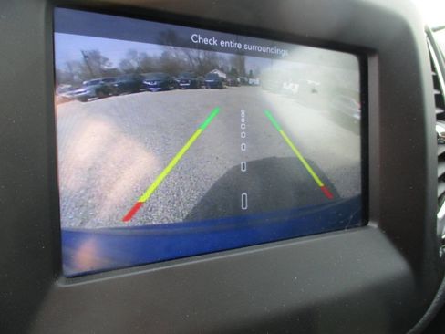 Used 2018 Jeep Compass Latitude w/ Popular Equipment Group image 24