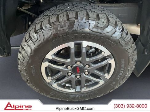 Used 2024 Toyota Tacoma TRD Sport AWD/4WD image 14