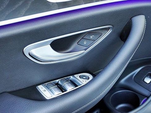 Used 2022 Mercedes-Benz E 350 Sedan image 24