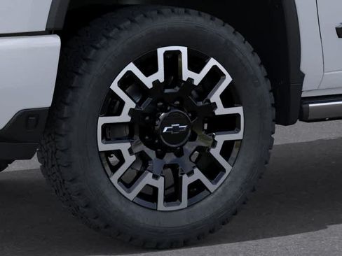 New 2026 Chevrolet Silverado 2500 High Country w/ High Country Premium Package AWD/4WD image 9