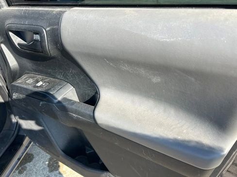 Used 2021 Toyota Tacoma SR w/ SR Convenience Package RWD image 8