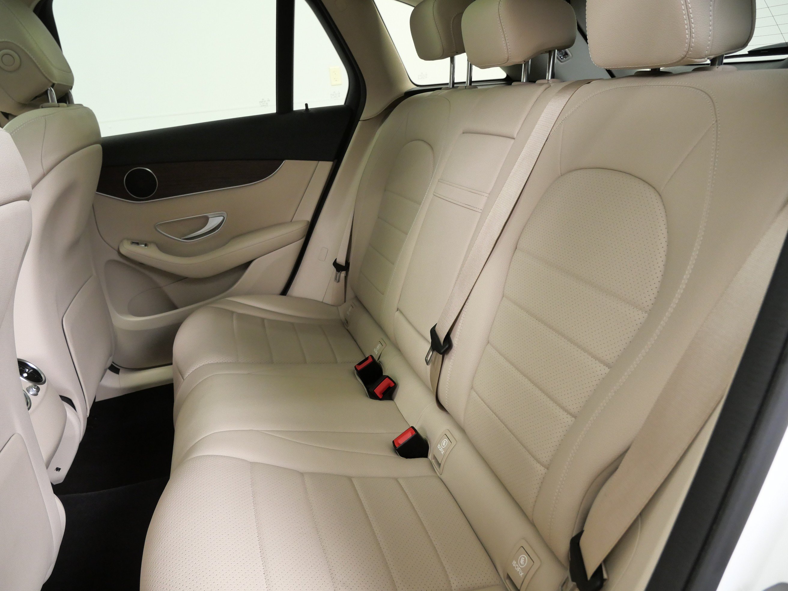 Used 2022 Mercedes-Benz GLC 300 4MATIC image 17