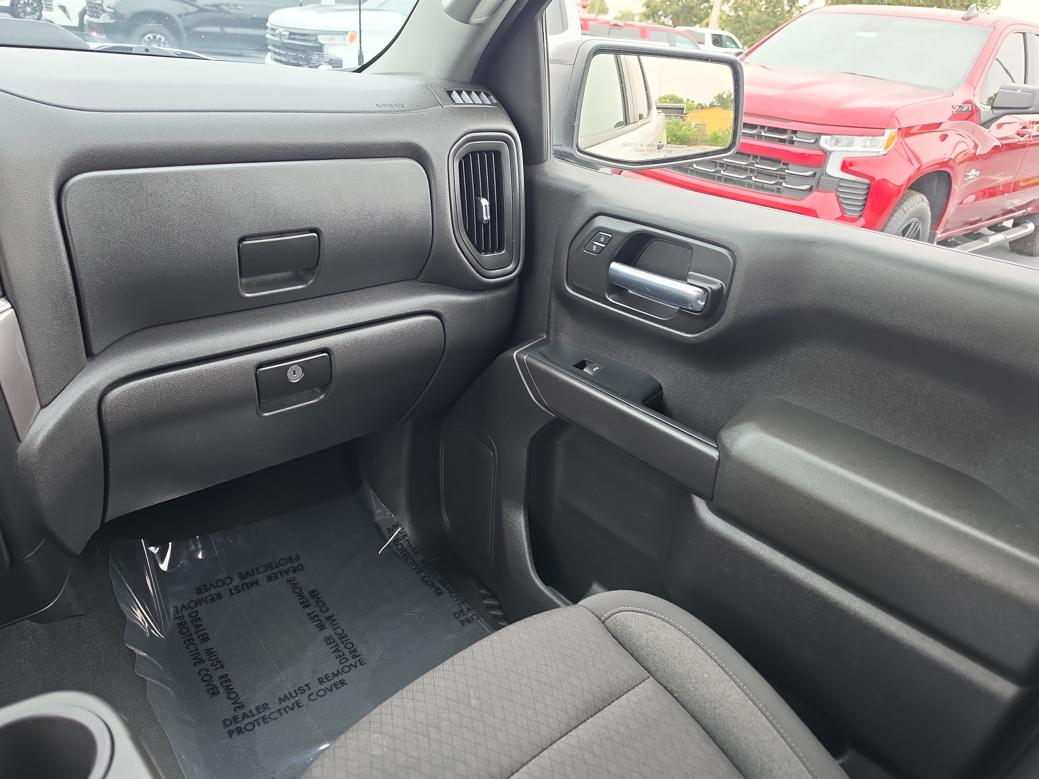 Used 2023 Chevrolet Silverado 1500 Custom Trail Boss w/ LPO, Dark Essentials Package AWD/4WD image 10