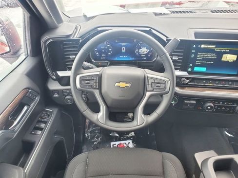 Certified 2026 Chevrolet Silverado 1500 LT image 17