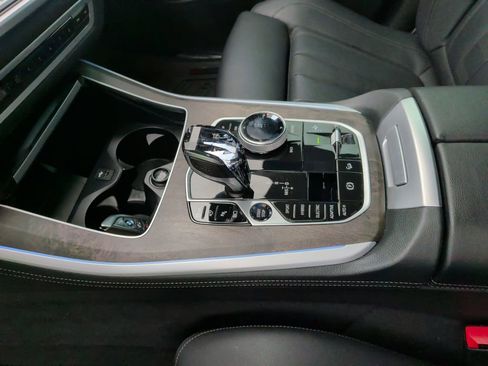 Used 2022 BMW X5 xDrive45e w/ M Sport Package AWD/4WD image 19