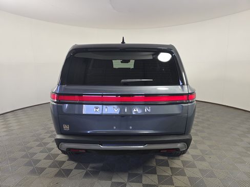 Used 2024 Rivian R1S Adventure AWD/4WD image 4