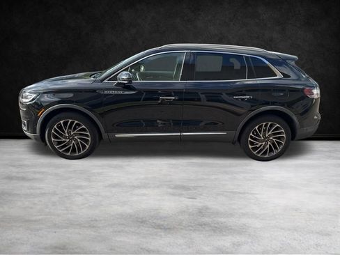 Used 2020 Lincoln Nautilus Reserve w/ Equipment Group 201A AWD/4WD image 9