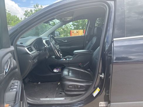 Used 2021 GMC Acadia SLT w/ Preferred Package image 10