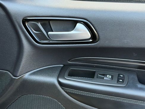 Used 2021 Dodge Durango SXT AWD/4WD image 38