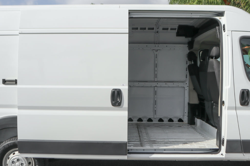 Used 2018 RAM ProMaster 2500 FWD image 12