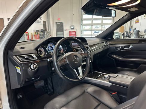 Used 2014 Mercedes-Benz E 350 Sedan image 13