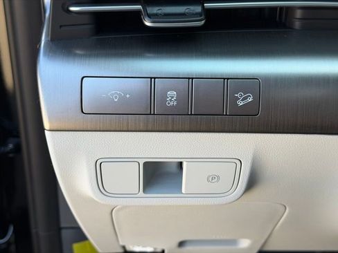 New 2026 Hyundai Kona SEL Premium AWD/4WD image 23