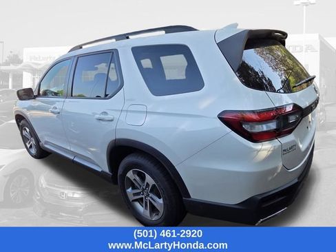 Certified 2026 Honda Pilot EX-L image 3