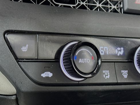 Certified 2023 Honda Accord EX image 19