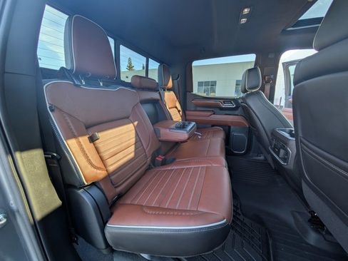 Used 2023 GMC Sierra 1500 Denali Ultimate AWD/4WD image 24