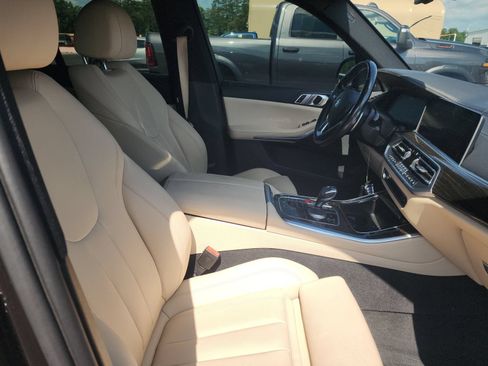 Used 2019 BMW X5 xDrive40i w/ Premium Package 2 AWD/4WD image 13