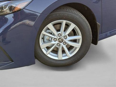 Used 2025 Toyota Camry LE FWD image 10