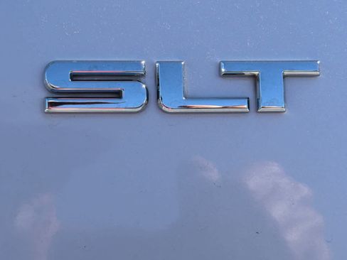 Used 2019 GMC Acadia SLT AWD/4WD image 12