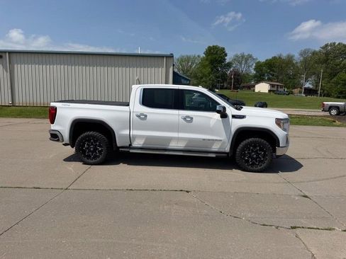 Used 2019 GMC Sierra 1500 SLT w/ SLT Premium Package image 3