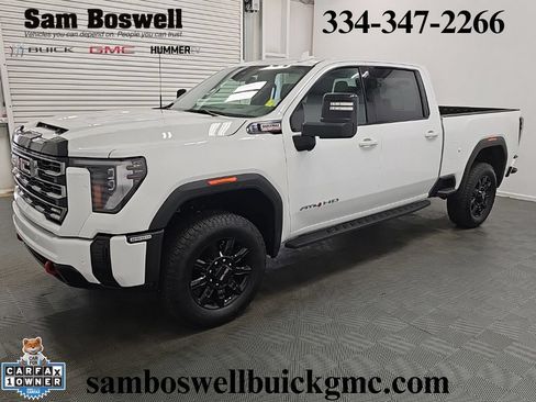 Used 2025 GMC Sierra 2500 AT4 AWD/4WD image 4