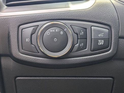 Used 2024 Ford Edge SEL w/ Convenience Package image 13