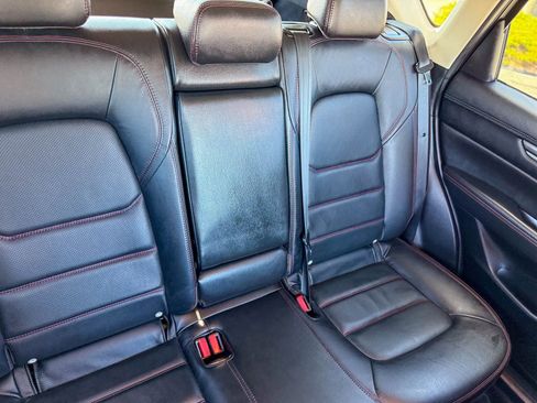 Used 2024 MAZDA CX-5 Carbon Edition image 8