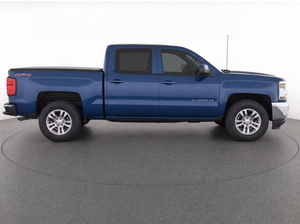 Used 2018 Chevrolet Silverado 1500 LT w/ All Star Edition AWD/4WD image 10