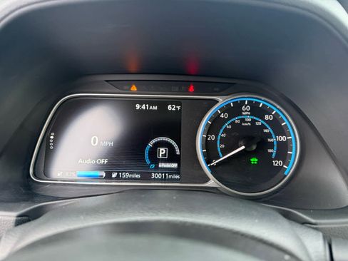 Used 2022 Nissan Leaf S Plus image 3