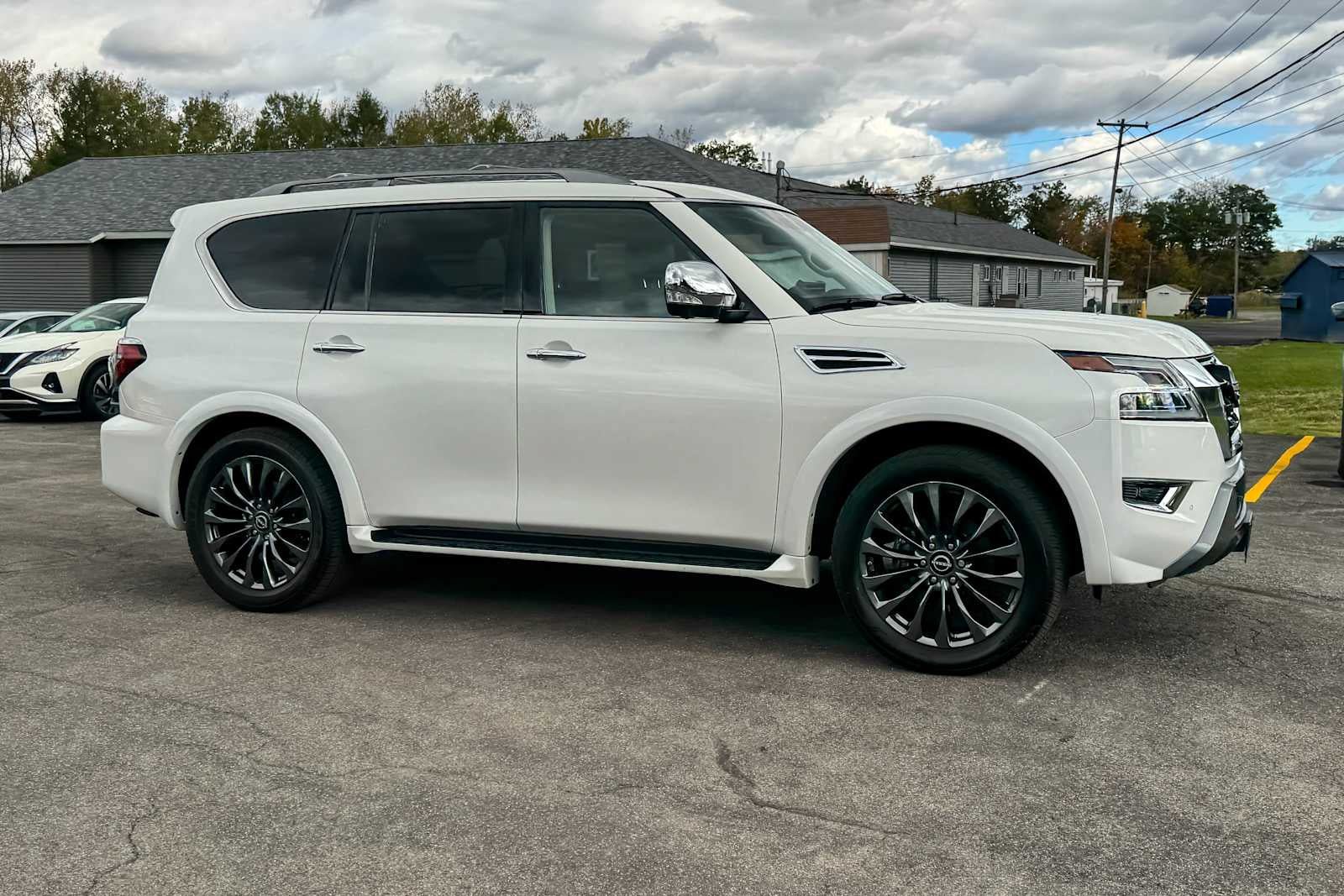 Certified 2023 Nissan Armada Platinum w/ Captain's Chairs Package AWD/4WD image 2