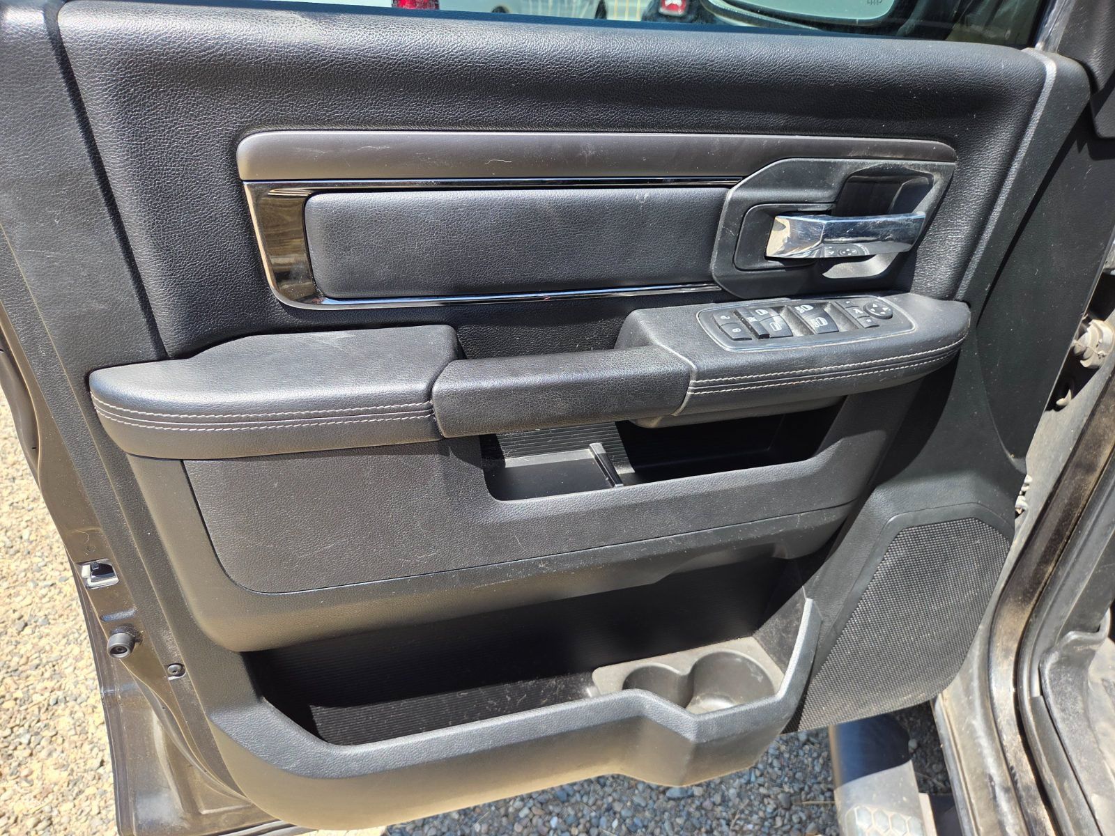 Used 2017 RAM 1500 Sport w/ Convenience Group RWD image 9