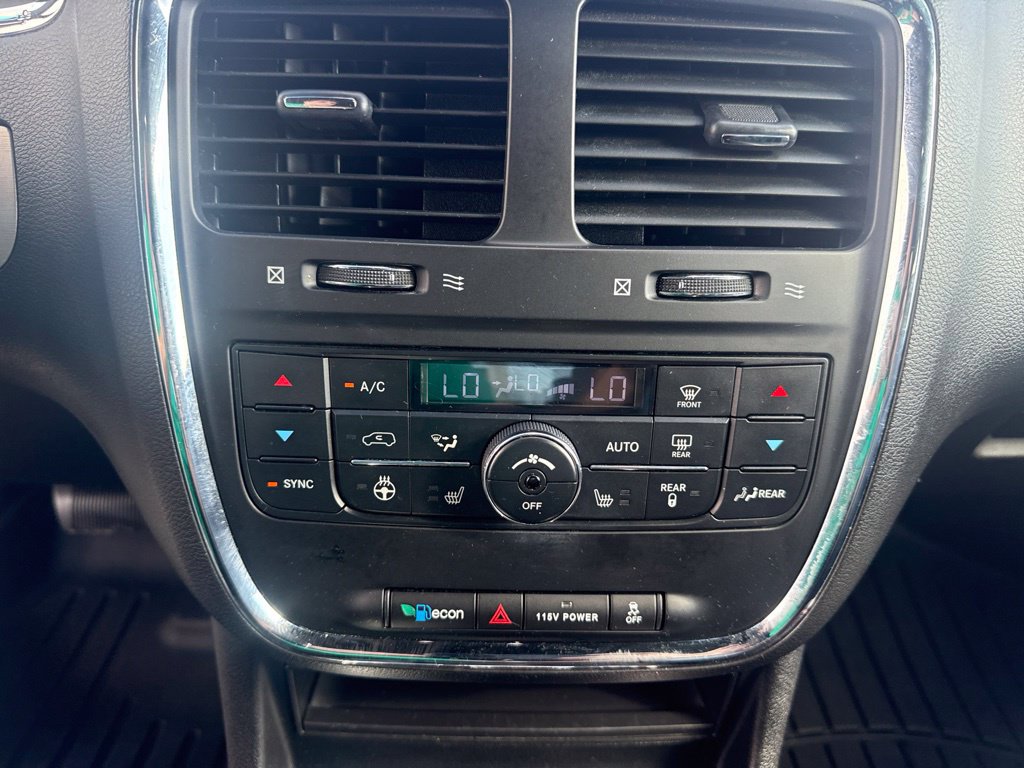Used 2015 Dodge Grand Caravan R/T w/ Driver Convenience Group FWD image 25