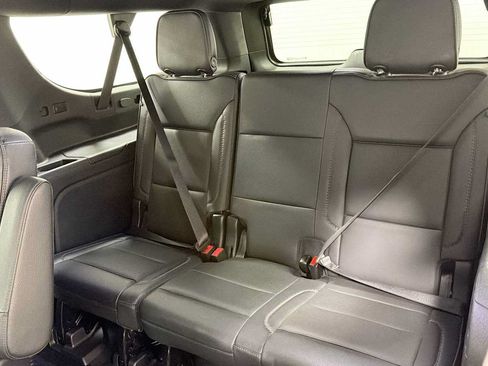Used 2022 GMC Yukon XL Denali AWD/4WD image 25