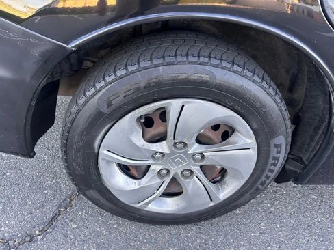 Used 2014 Honda Civic LX image 30