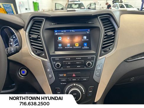 Used 2018 Hyundai Santa Fe Sport w/ 2.4L Value Package 02 AWD/4WD image 9