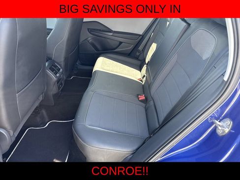 Used 2023 Volkswagen Taos SE FWD image 24