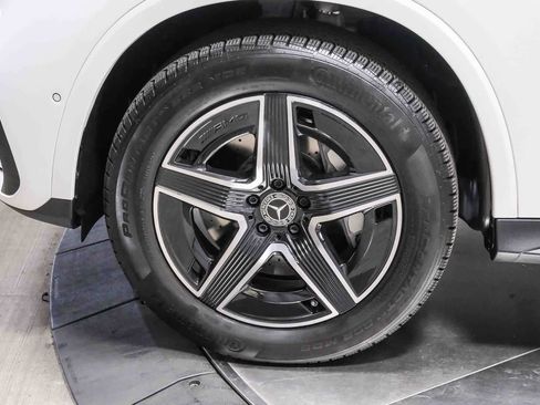 Certified 2025 Mercedes-Benz GLC 350e 4MATIC image 10
