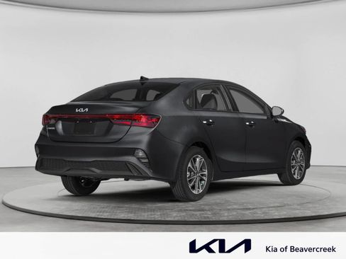 Used 2024 Kia Forte LXS FWD image 2