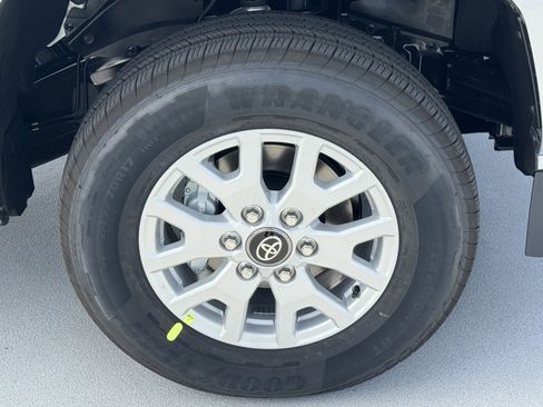 New 2026 Toyota Tacoma SR5 RWD image 15