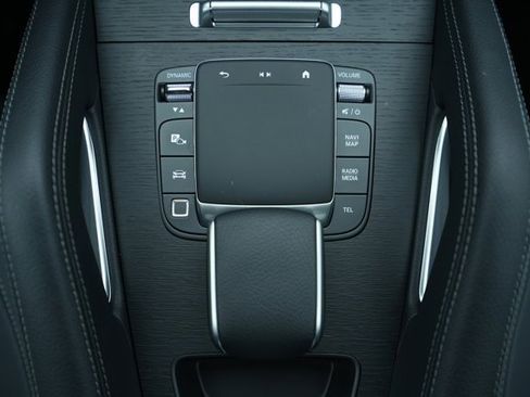 Certified 2025 Mercedes-Benz GLE 350 4MATIC image 29