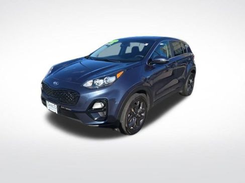 Used 2022 Kia Sportage LX w/ LX AWD Value Edition Package image 3