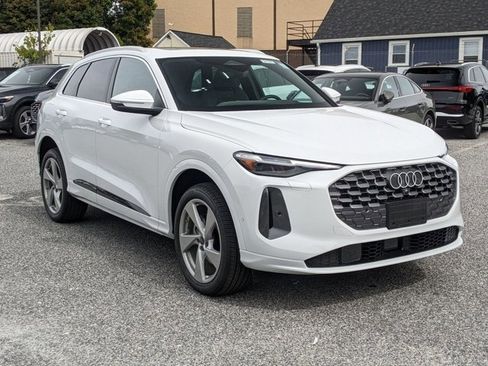 New 2025 Audi Q5 Premium Plus image 6