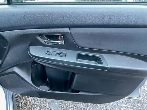 Used 2014 Subaru Crosstrek 2.0i Premium image 29