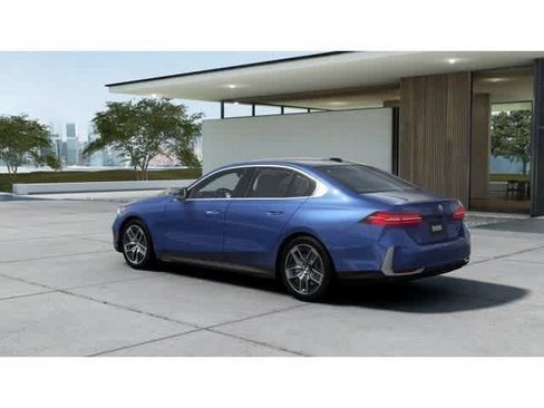New 2027 BMW 540i xDrive w/ Executive Package AWD/4WD image 2