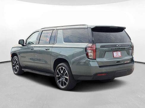 Used 2024 Chevrolet Suburban RST w/ Luxury Package RWD image 7
