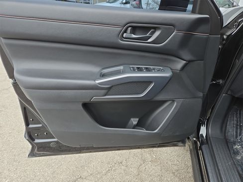 Certified 2023 Nissan Pathfinder Rock Creek image 11