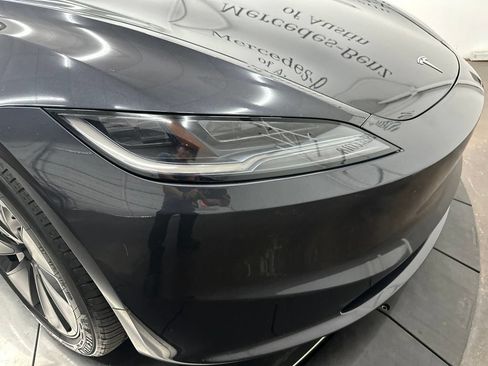 Used 2024 Tesla Model 3 Long Range AWD/4WD image 10
